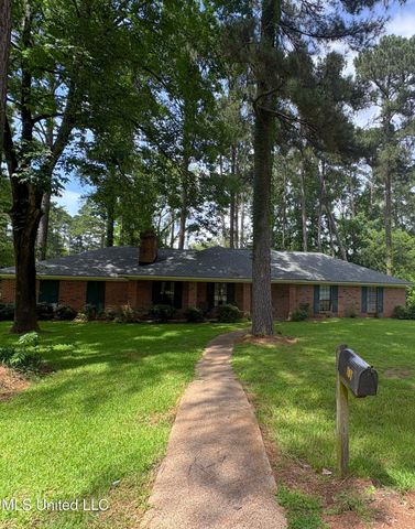 101 Dogwood Circle, Brandon, MS 39047