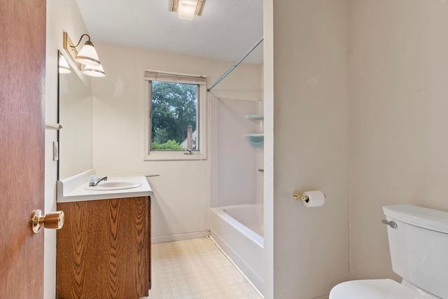 119 Cortland Cir 119, Leominster, MA 01453