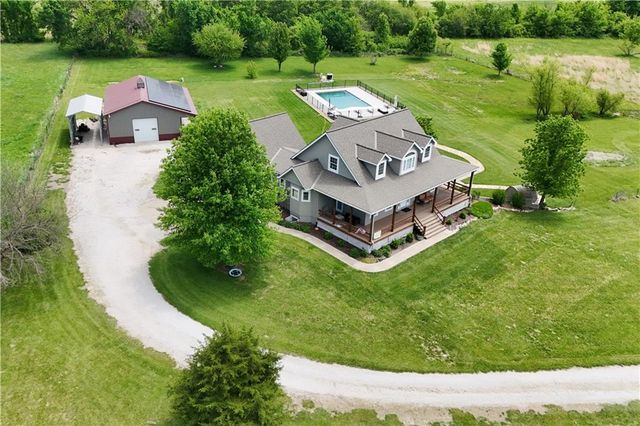 30521 Foxtail Drive, Drexel, MO 64742