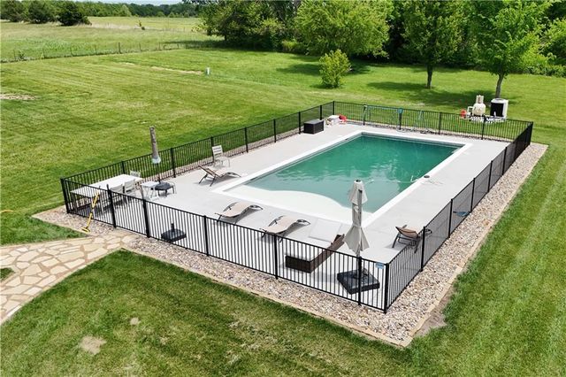 30521 Foxtail Drive, Drexel, MO 64742
