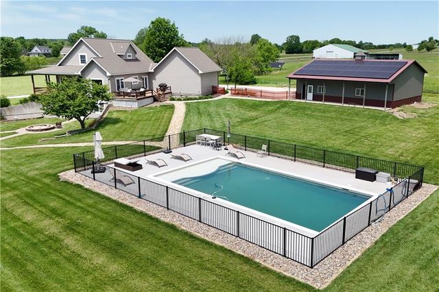 30521 Foxtail Drive, Drexel, MO 64742