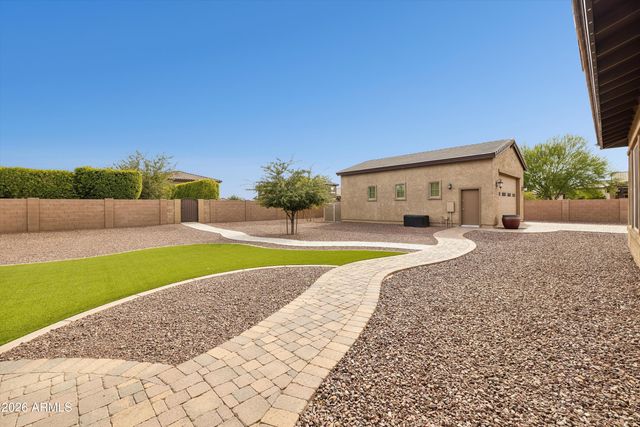 7551 W SAGUARO PARK Lane, Peoria, AZ 85383
