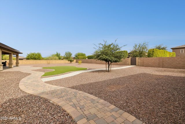 7551 W SAGUARO PARK Lane, Peoria, AZ 85383