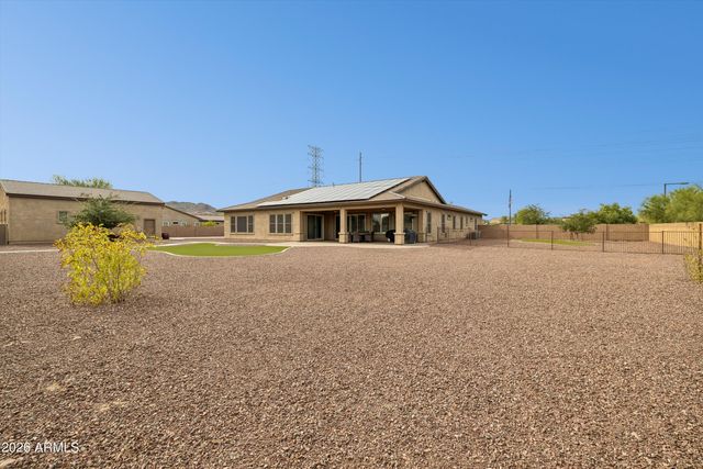 7551 W SAGUARO PARK Lane, Peoria, AZ 85383