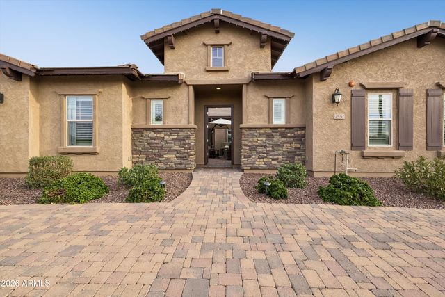 7551 W SAGUARO PARK Lane, Peoria, AZ 85383