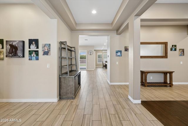 7551 W SAGUARO PARK Lane, Peoria, AZ 85383