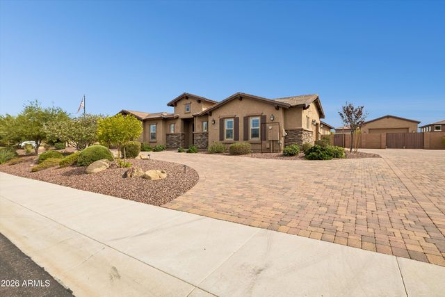 7551 W SAGUARO PARK Lane, Peoria, AZ 85383