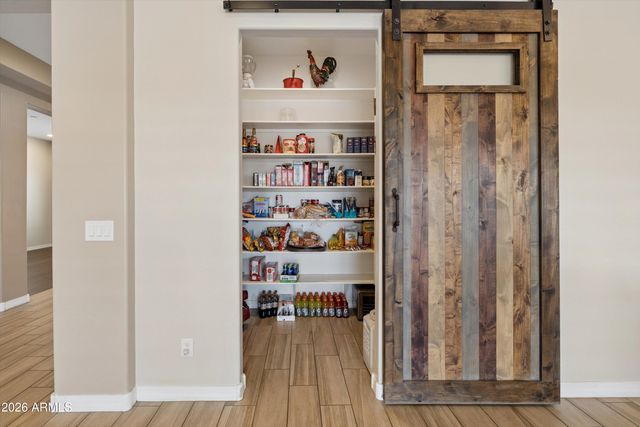 7551 W SAGUARO PARK Lane, Peoria, AZ 85383
