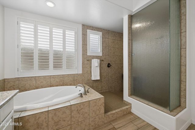 7551 W SAGUARO PARK Lane, Peoria, AZ 85383