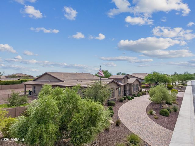 7551 W SAGUARO PARK Lane, Peoria, AZ 85383