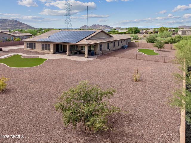 7551 W SAGUARO PARK Lane, Peoria, AZ 85383
