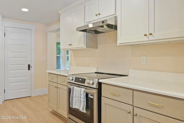 173 S Hardin Street, Southern Pines, NC 28387