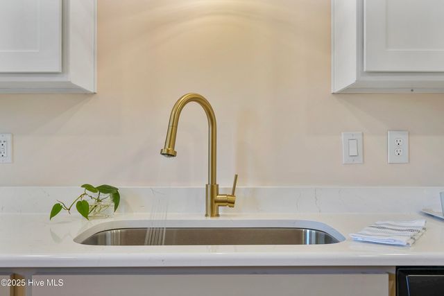 173 S Hardin Street, Southern Pines, NC 28387