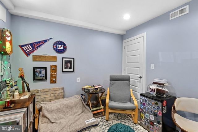 10 N CURLEY ST, Baltimore, MD 21224