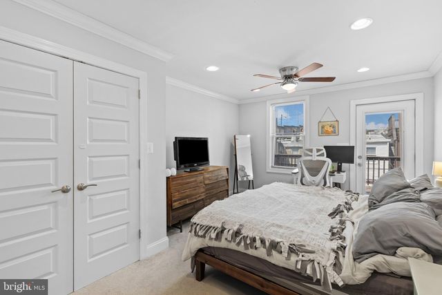 10 N CURLEY ST, Baltimore, MD 21224