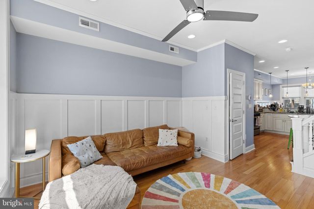 10 N CURLEY ST, Baltimore, MD 21224