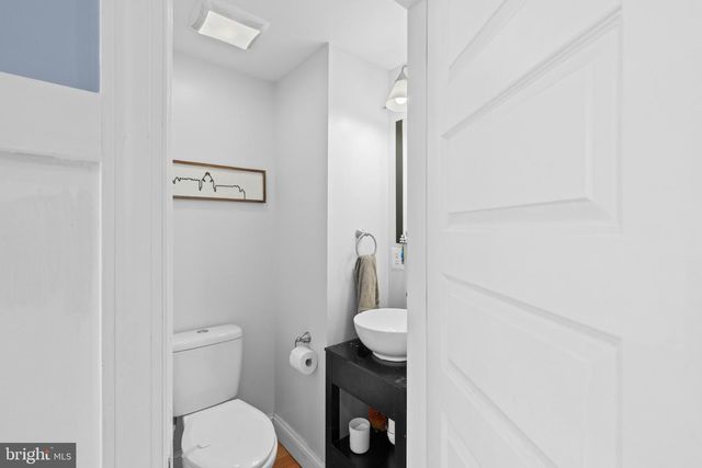10 N CURLEY ST, Baltimore, MD 21224