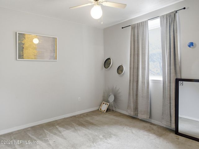 4700 SW ARCHER Road D27, Gainesville, FL 32608