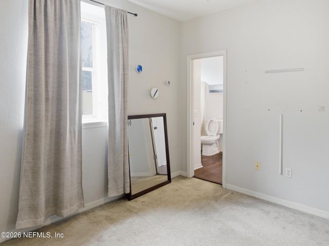 4700 SW ARCHER Road D27, Gainesville, FL 32608