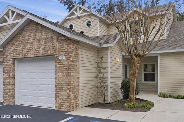 4700 SW ARCHER Road D27, Gainesville, FL 32608