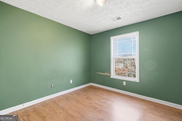 27 Larsen Ridge, Adairsville, GA 30103