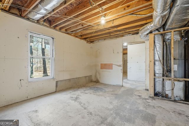 27 Larsen Ridge, Adairsville, GA 30103