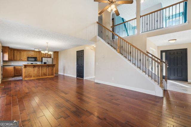 27 Larsen Ridge, Adairsville, GA 30103