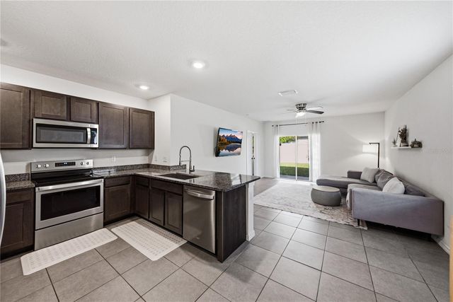32844 BROOKS HAWK LANE, Wesley Chapel, FL 33543
