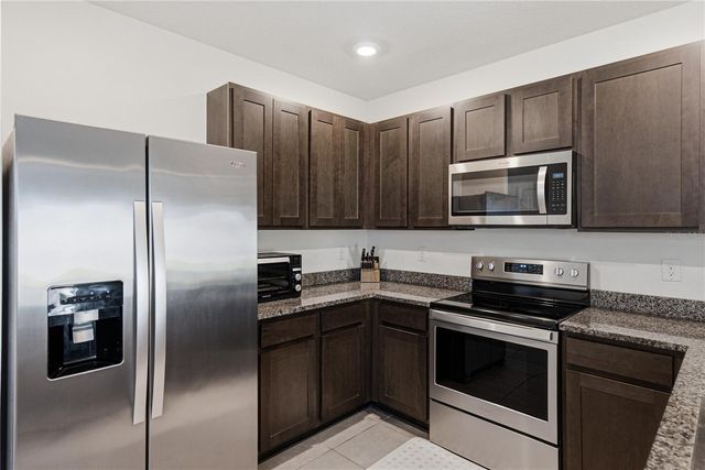 32844 BROOKS HAWK LANE, Wesley Chapel, FL 33543
