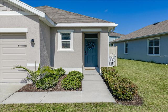 32844 BROOKS HAWK LANE, Wesley Chapel, FL 33543