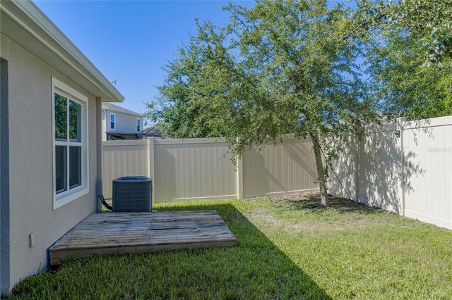 32844 BROOKS HAWK LANE, Wesley Chapel, FL 33543