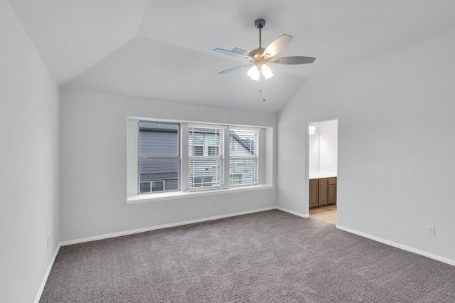 174 Half Moon Drive, Waxahachie, TX 75165