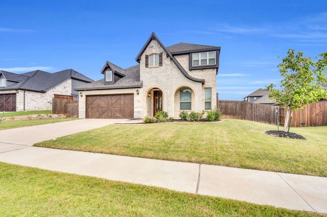 174 Half Moon Drive, Waxahachie, TX 75165