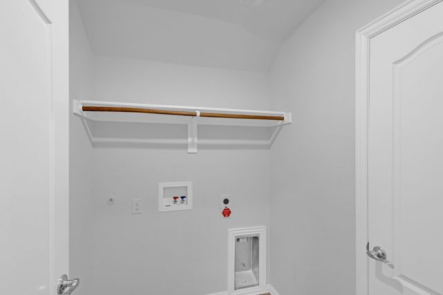 174 Half Moon Drive, Waxahachie, TX 75165