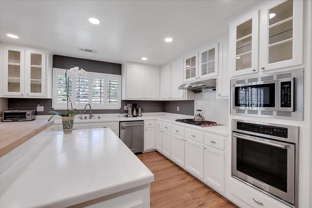 620 Lyndsey Ln, Yuba City, CA 95993