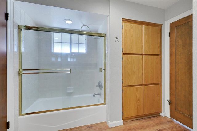 620 Lyndsey Ln, Yuba City, CA 95993