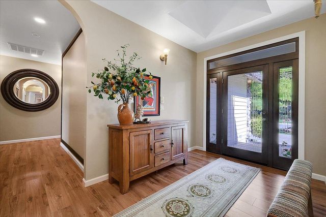 620 Lyndsey Ln, Yuba City, CA 95993