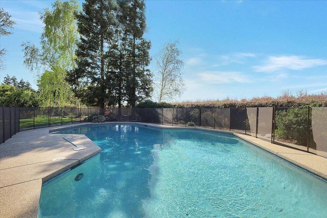 620 Lyndsey Ln, Yuba City, CA 95993