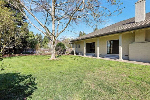 620 Lyndsey Ln, Yuba City, CA 95993