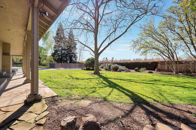 620 Lyndsey Ln, Yuba City, CA 95993