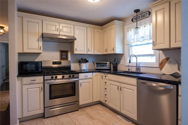243 Warner Brook Drive, Warwick, RI 02889