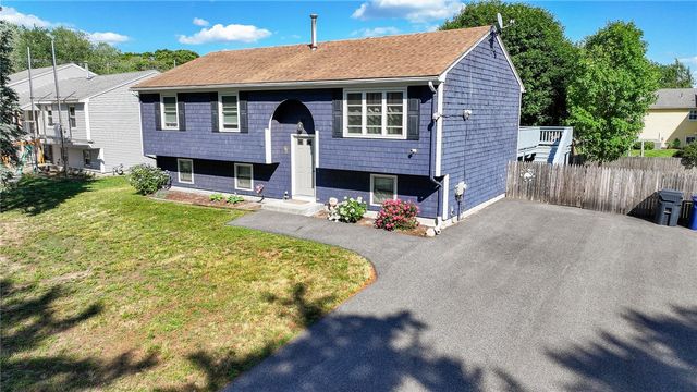 243 Warner Brook Drive, Warwick, RI 02889
