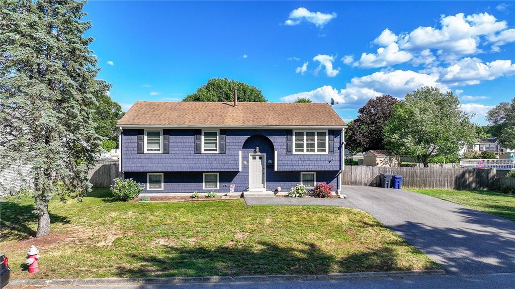 243 Warner Brook Drive, Warwick, RI 02889