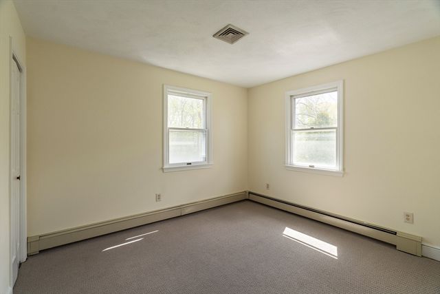 99 Garfield Ave Main House, Woburn, MA 01801