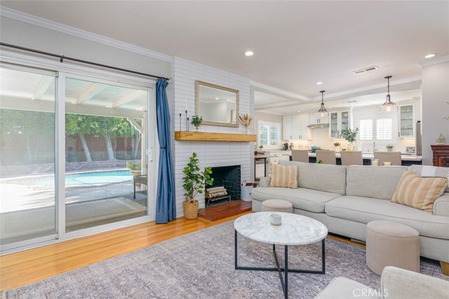16336 Kalisher, Granada Hills, CA 91344