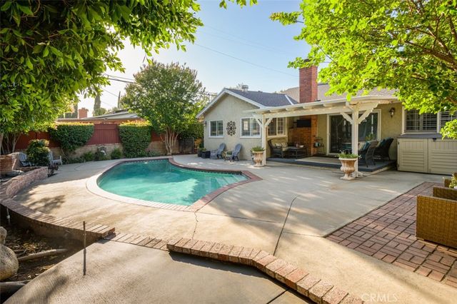 16336 Kalisher, Granada Hills, CA 91344
