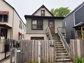 4726 N Kennicott Avenue, Chicago, IL 60630