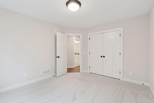 826 104th Avenue NW, Coon Rapids, MN 55433