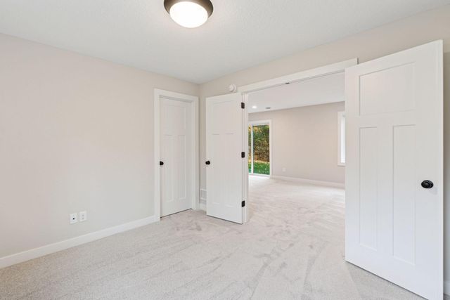 826 104th Avenue NW, Coon Rapids, MN 55433