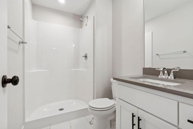 826 104th Avenue NW, Coon Rapids, MN 55433